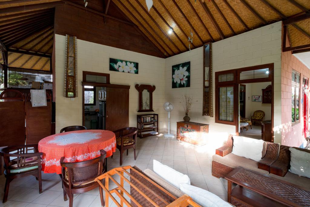 Baruna Sanur Hotell Rum bild